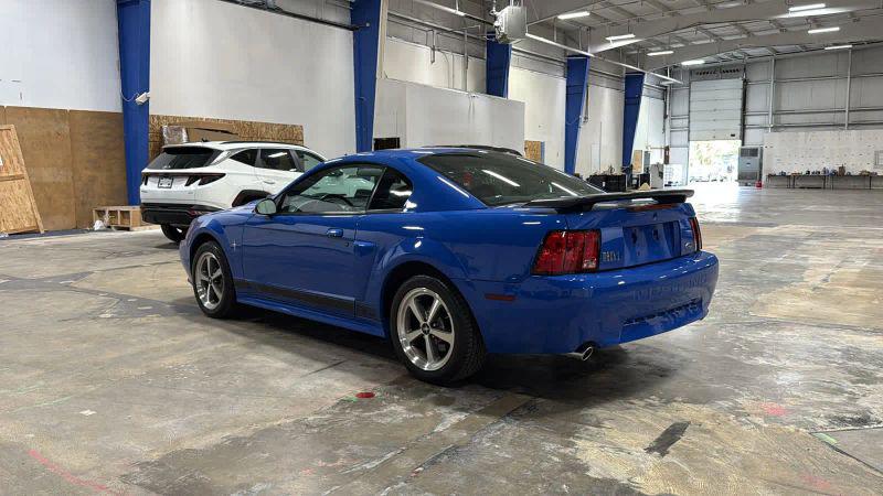 2003 Ford Mustang Mach 1
