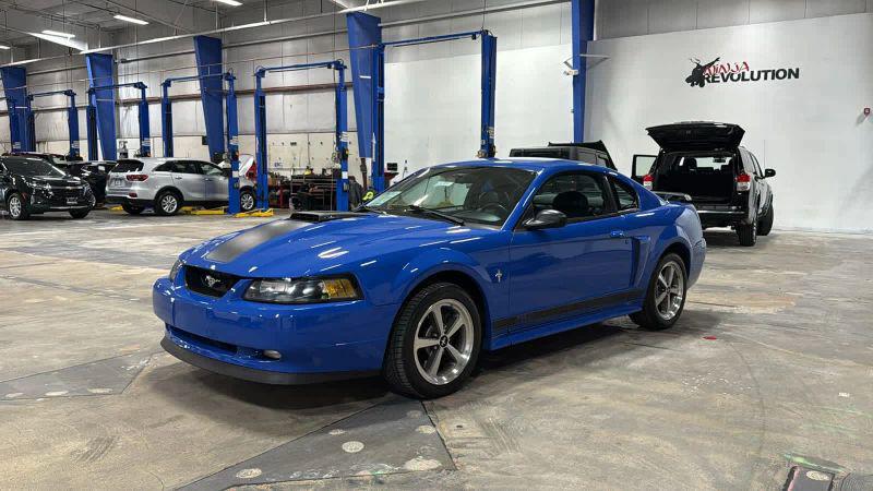 2003 Ford Mustang Mach 1