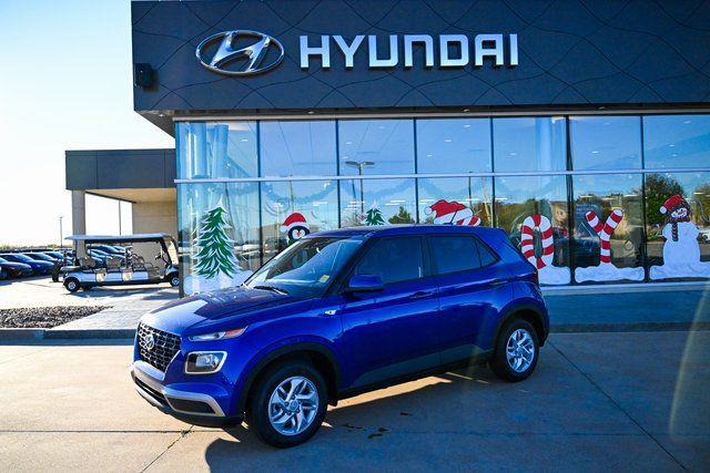 2026 Hyundai Venue SE