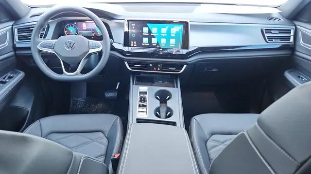 2026 Volkswagen Atlas Cross Sport SE