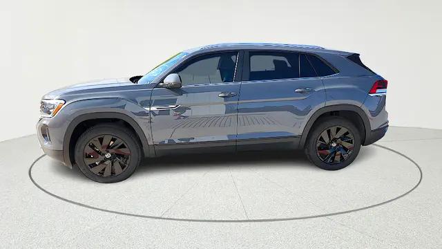2026 Volkswagen Atlas Cross Sport SE with Technology