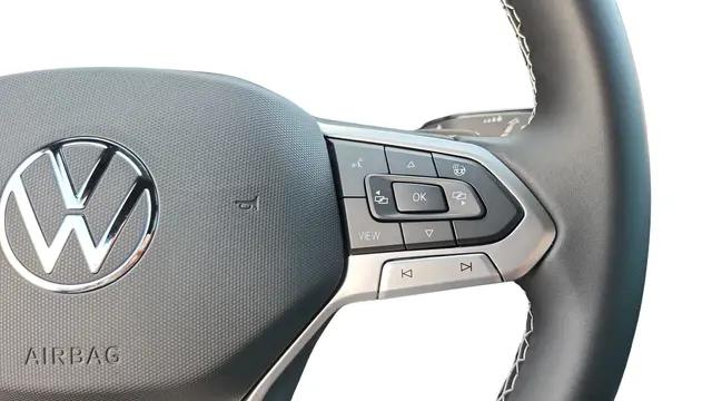 2026 Volkswagen Atlas Cross Sport SE with Technology