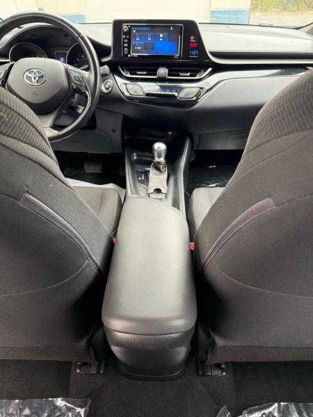 2018 Toyota C-HR XLE Premium