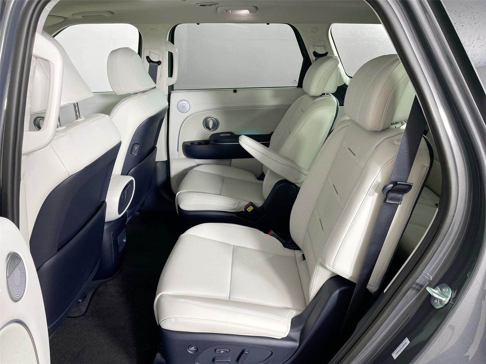 2026 Hyundai Palisade Calligraphy - Photo 24