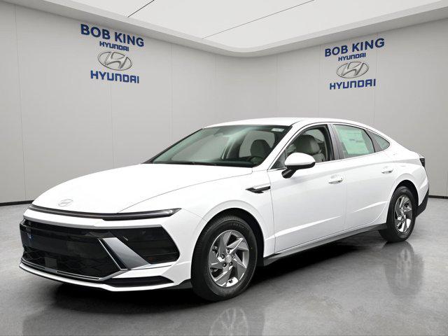 2026 Hyundai Sonata SE's photo