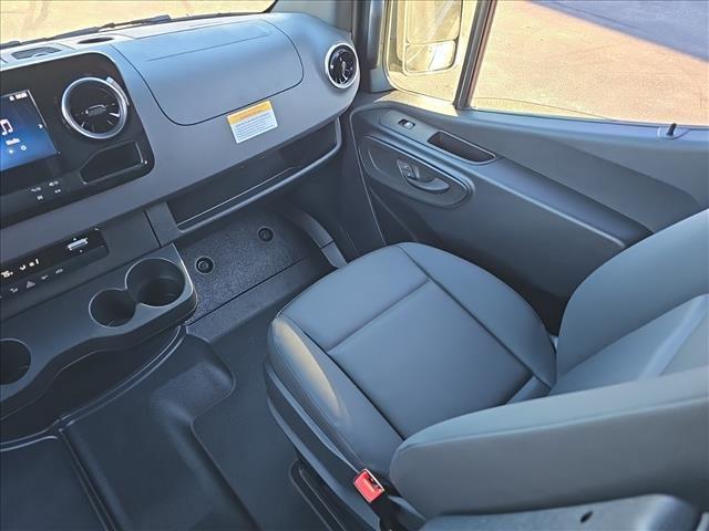 2026 Mercedes-Benz Sprinter 2500 High Roof 4-Cyl Diesel HO