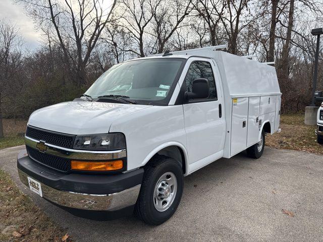 2025 Chevrolet Express Cutaway Work Van for sale in Hales Corners, WI