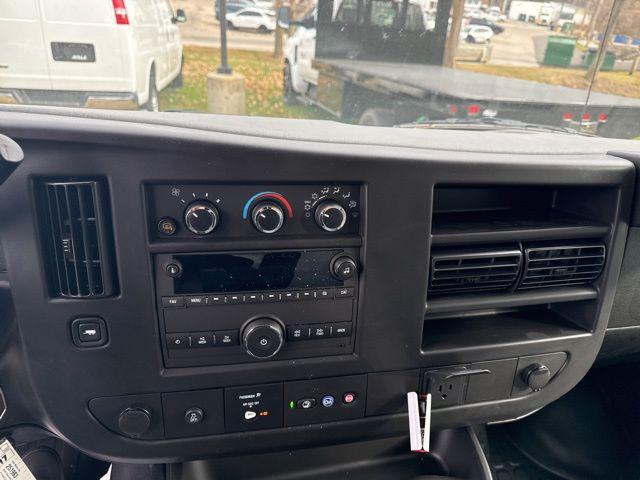 2025 Chevrolet Express Cutaway Work Van