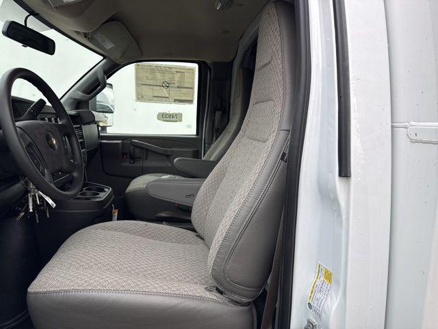 2025 Chevrolet Express Cutaway Work Van