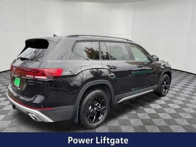 2026 Volkswagen Atlas Peak Edition