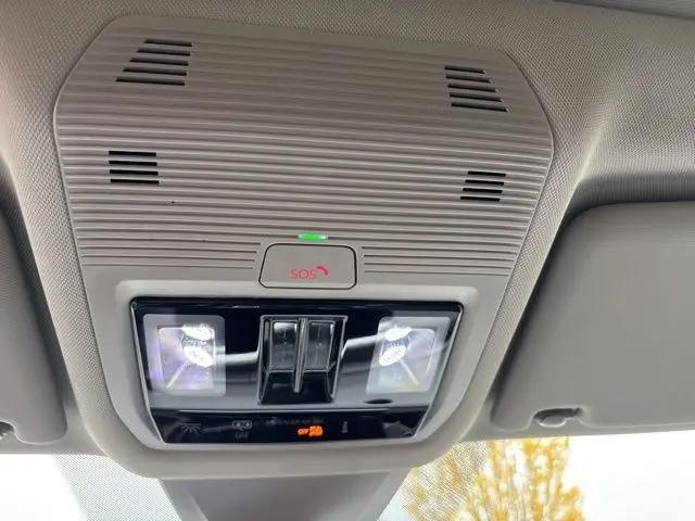 2026 Volkswagen Atlas Peak Edition