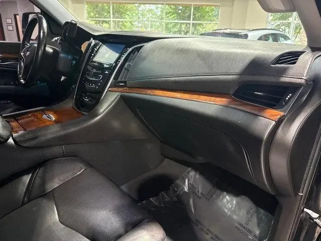 2015 Cadillac Escalade Luxury
