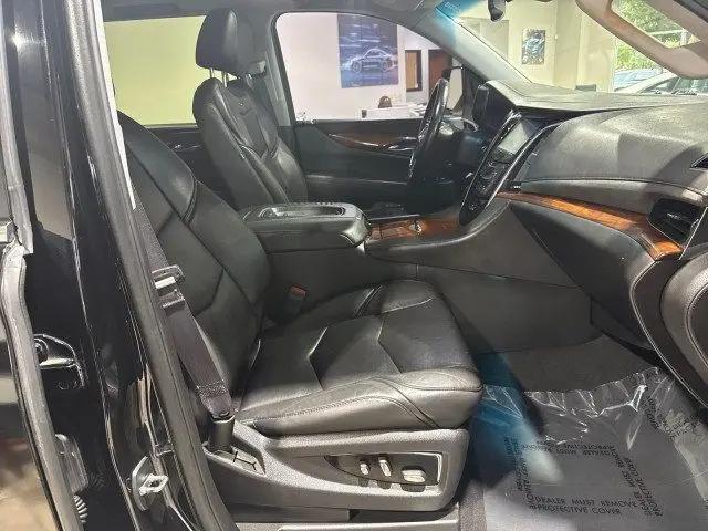 2015 Cadillac Escalade Luxury