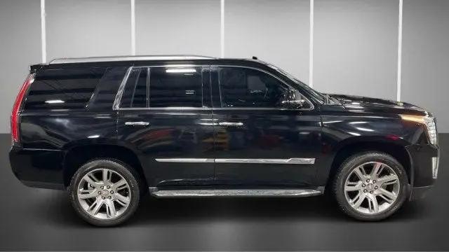 2015 Cadillac Escalade Luxury