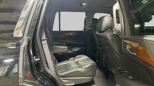 2015 Cadillac Escalade Luxury