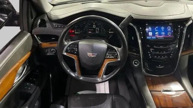 2015 Cadillac Escalade Luxury