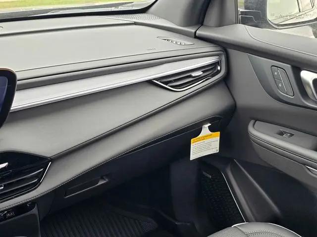 2026 Buick Enclave Sport Touring FWD