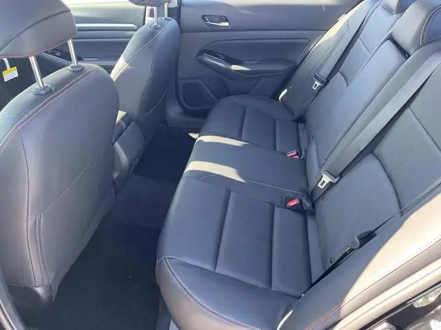 2025 Nissan Altima SR FWD