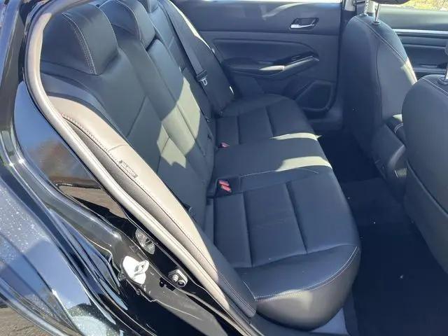 2025 Nissan Altima SR FWD