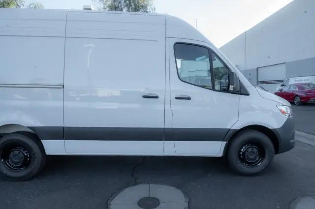 2026 Mercedes-Benz Sprinter 2500 Standard Roof 4-Cyl Diesel HO