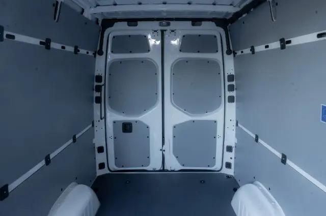 2026 Mercedes-Benz Sprinter 2500 Standard Roof 4-Cyl Diesel HO
