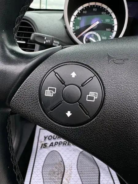 2011 Mercedes-Benz SLK SLK 300 SLK 300
