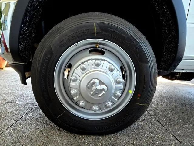 2026 Ram 5500 Tradesman/Big Horn