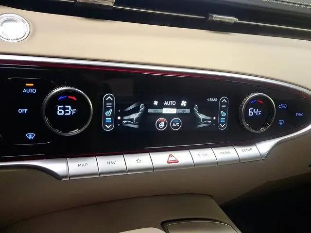 2025 Genesis GV70 3.5T AWD Sport