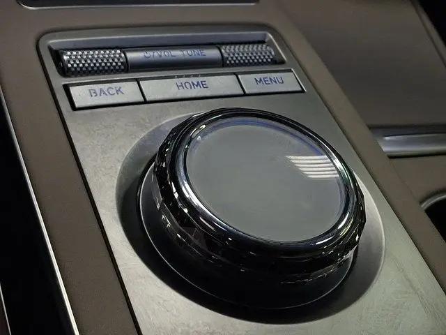 2025 Genesis GV70 3.5T AWD Sport