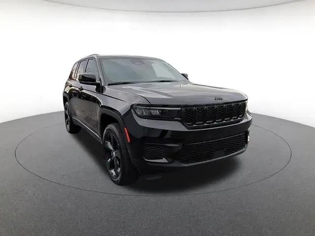 2025 Jeep Grand Cherokee Altitude X 4x4