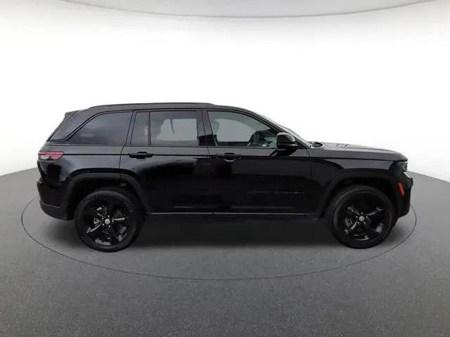 2025 Jeep Grand Cherokee Altitude X 4x4