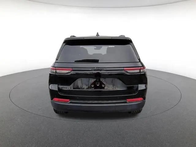 2025 Jeep Grand Cherokee Altitude X 4x4
