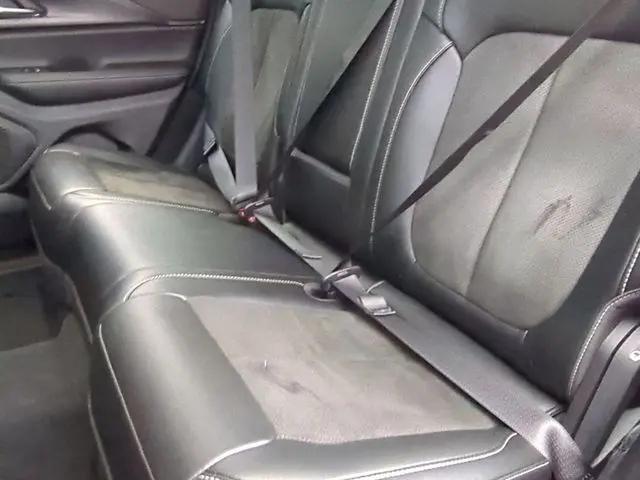 2025 Jeep Grand Cherokee Altitude X 4x4