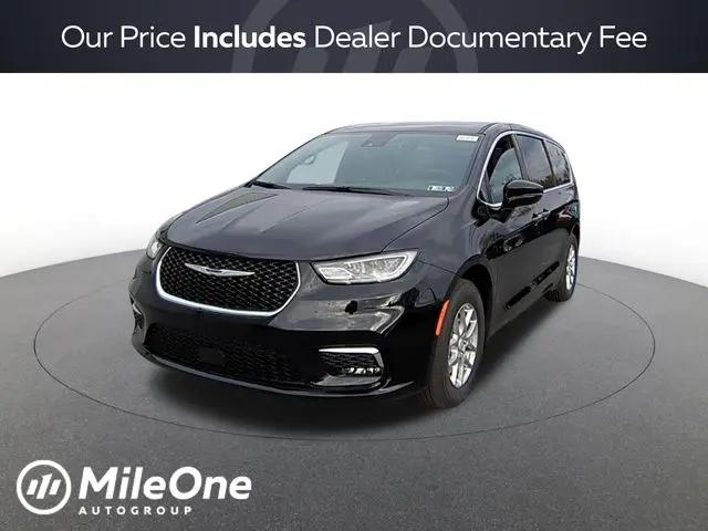 2026 Chrysler Pacifica Select for sale in Harrisburg, PA