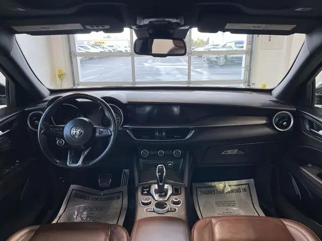 2022 Alfa Romeo Stelvio Ti AWD