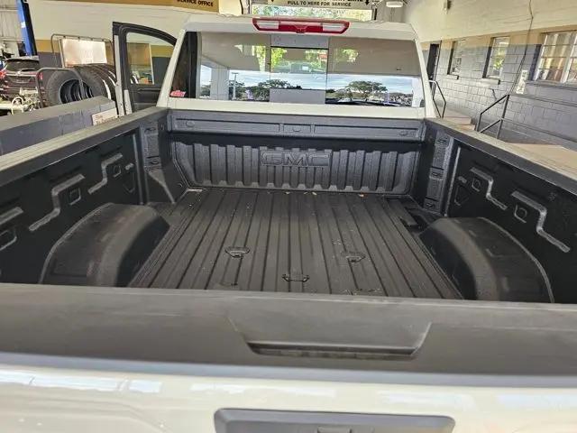 2026 GMC Sierra 3500HD Crew Cab, Long Bed, AT4, 4WD