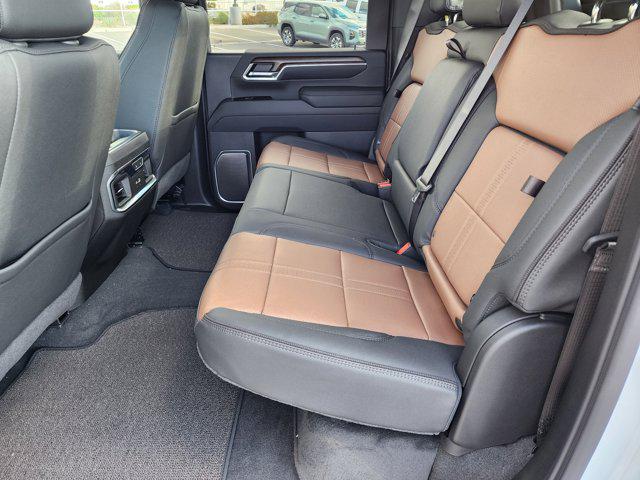 2026 Chevrolet Silverado 3500HD High Country 4WD