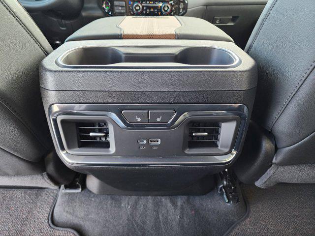 2026 Chevrolet Silverado 3500HD High Country 4WD