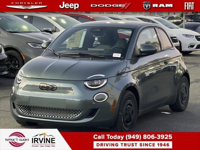 2025 Fiat FIAT 500e GIORGIO ARMANI Collectors Edition 2025 Fiat FIAT 500e GIORGIO ARMANI Collectors Edition