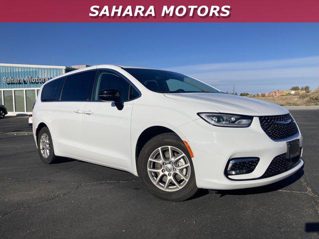 2024 Chrysler Pacifica Touring L 2024 Chrysler Pacifica Touring L