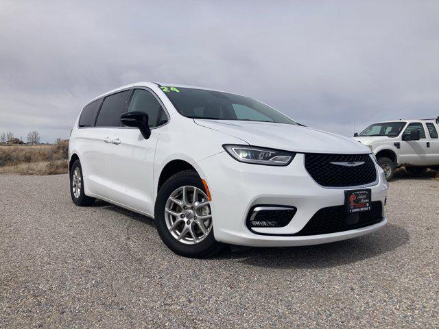 2024 Chrysler Pacifica Touring L for sale in Ely, NV