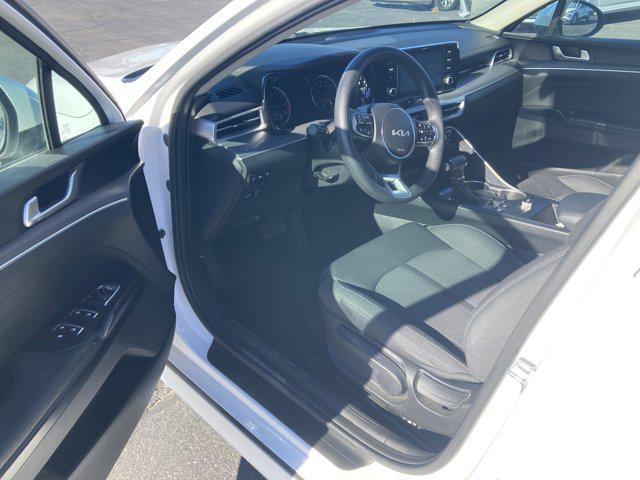 2023 Kia K5 LXS