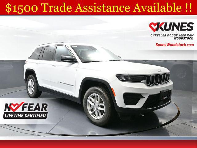2025 Jeep Grand Cherokee GRAND CHEROKEE LAREDO X 4X4
