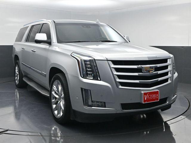2020 Cadillac Escalade ESV 2WD Luxury 2020 Cadillac Escalade ESV 2WD Luxury
