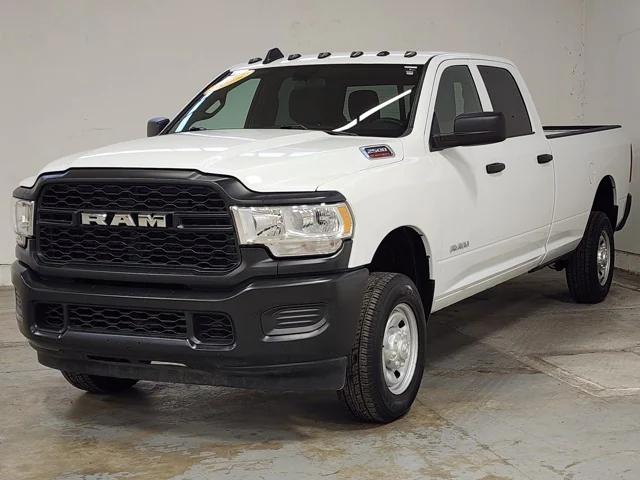 2022 RAM 2500 Tradesman Crew Cab 4x4 8 Box 2022 RAM 2500 Tradesman Crew Cab 4x4 8 Box