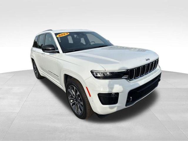 2023 Jeep Grand Cherokee Overland 4x4 2023 Jeep Grand Cherokee Overland 4x4