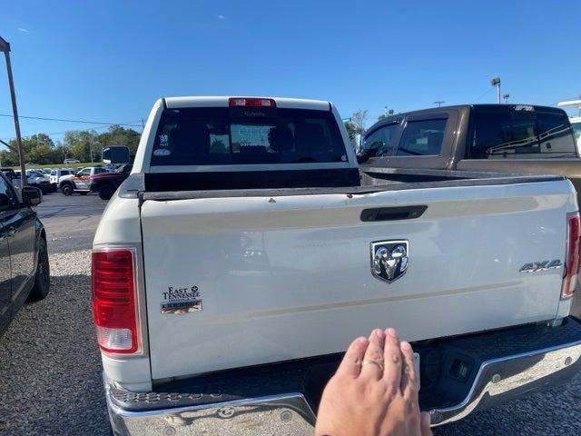 2016 RAM 3500 Laramie 2016 RAM 3500 Laramie