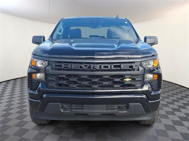 2022 Chevrolet Silverado 1500 4WD Crew Cab Short Bed Custom