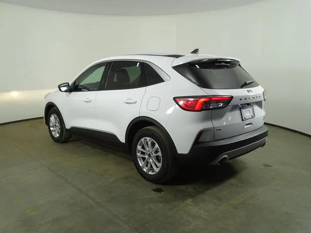 2022 Ford Escape SE Hybrid
