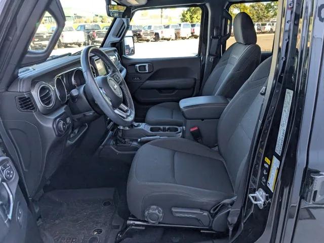 2023 Jeep Wrangler 4-Door Sahara 4x4